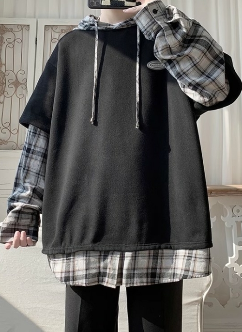 Black Fake Two-Piece T-Shirt With Hooded Shirt Detail | Lucas - NCT