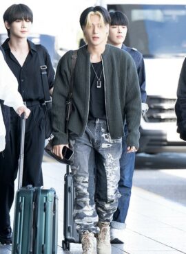 Blue Laser Ragged Style Jeans | Wooyoung - ATEEZ
