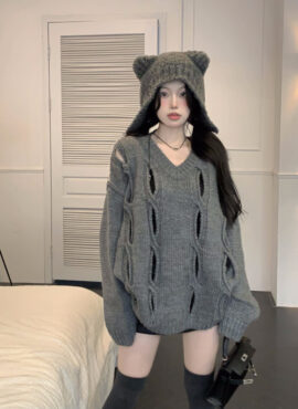Grey Hollow Cut Double Pattern Sweater | Hyuna